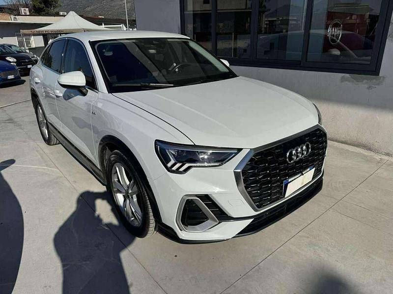 Usata Audi Q3 Ambiente 150 CV (110 kW) 2023 Bianco SUV