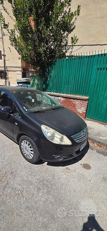 Usata Opel Corsa 60 CV (44 kW) 2008 Nero Berlina