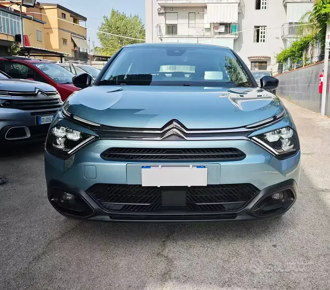Usata Citroën C4 131 CV (96 kW) 2022 Blu Berlina