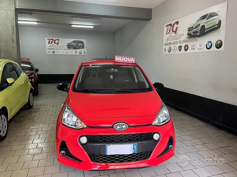 Usata Hyundai i10 Prime 69 CV (50 kW) 2019 Rosso Utilitaria
