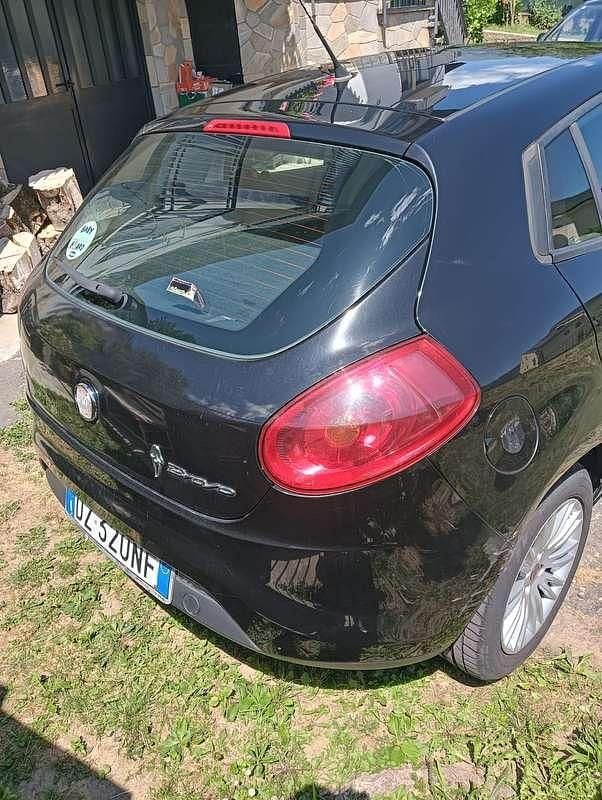 Usata Fiat Bravo Dynamic 120 CV (88 kW) 2010 Nero Utilitaria