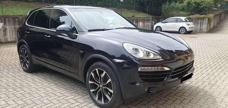 Usata Porsche Cayenne Platinum Edition 245 CV (180 kW) 2014 SUV