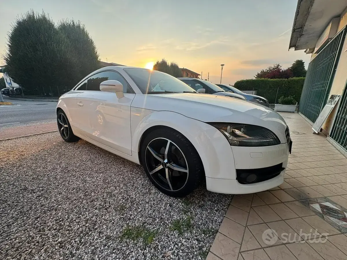 Usata Audi TT 200 CV (147 kW) 2008 Bianco Coupé