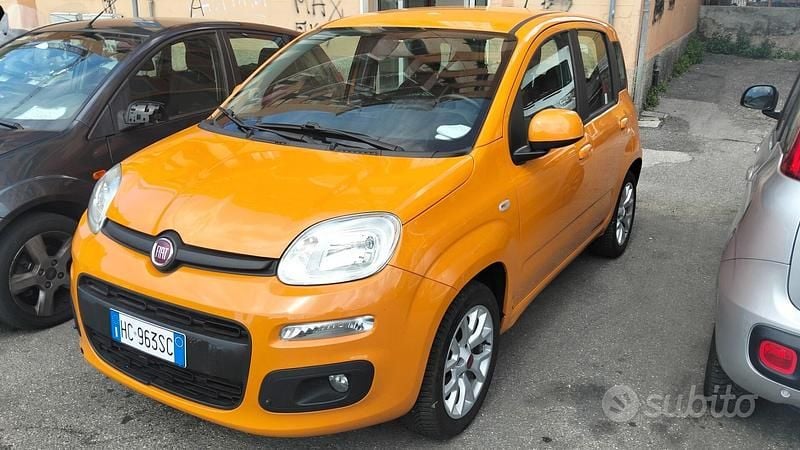 Usata Fiat Panda Lounge 69 CV (50 kW) 2017 Arancione Utilitaria