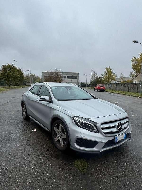 Usata Mercedes GLA220 Premium 170 CV (125 kW) 2014 SUV