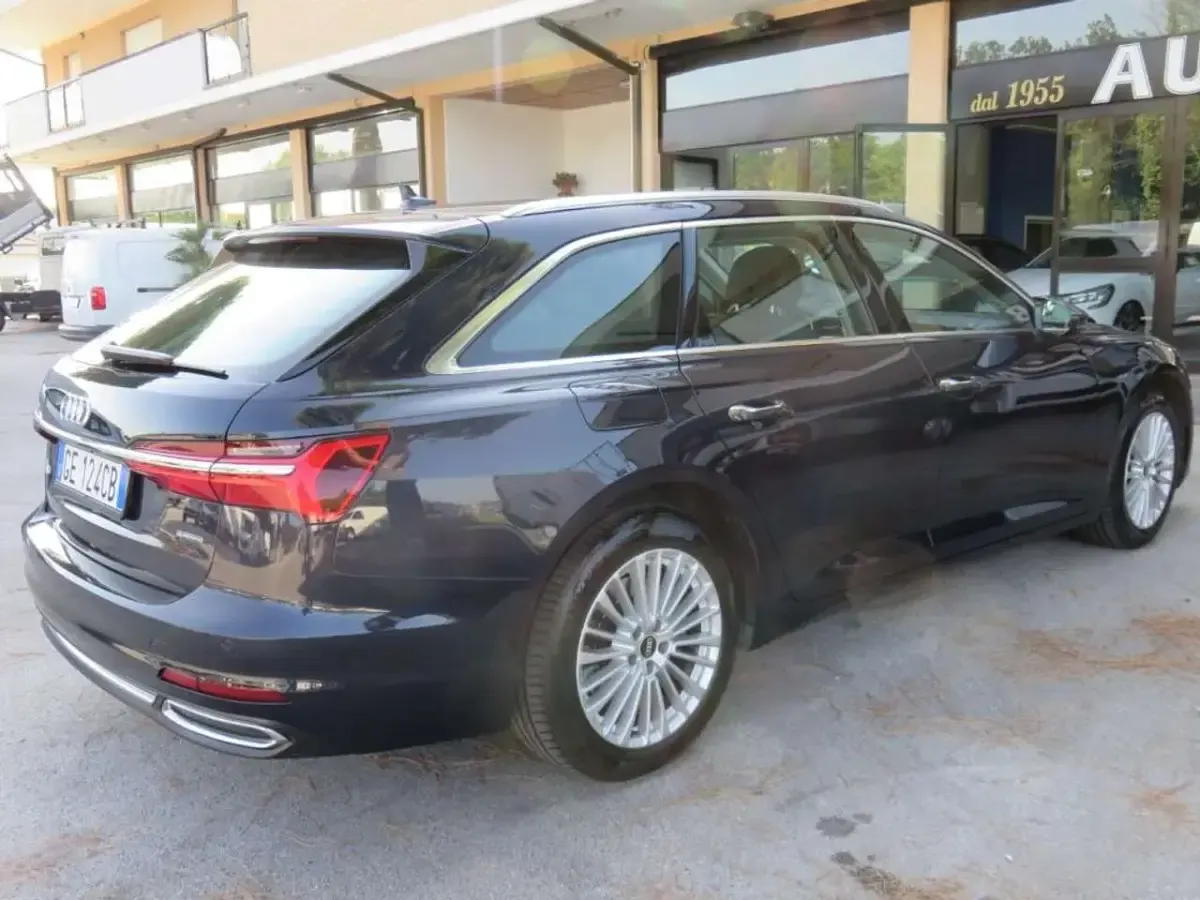 Usata Audi A6 Business 265 CV (194 kW) 2021 Antracite Station wagon