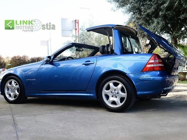 Usata Mercedes SLK200 163 CV (119 kW) 2000 Capri blue metallic Cabrio