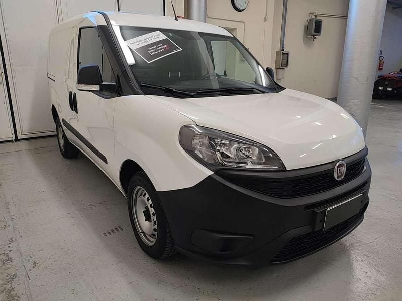 Bianco Usata 2022 Fiat Doblò Monovolume | 12.500 € (Ottimo prezzo) - Immagine 1/4