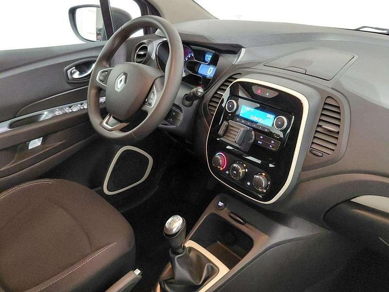 Usata Renault Captur Life 90 CV (66 kW) 2018 Grigio scuro SUV