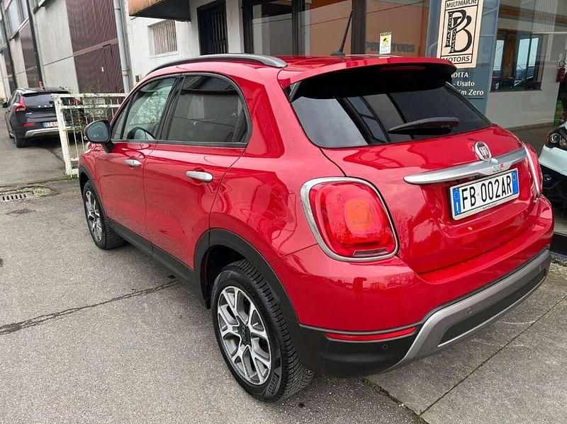 Usata Fiat 500X Cross 140 CV (102 kW) 2015 Rosso SUV