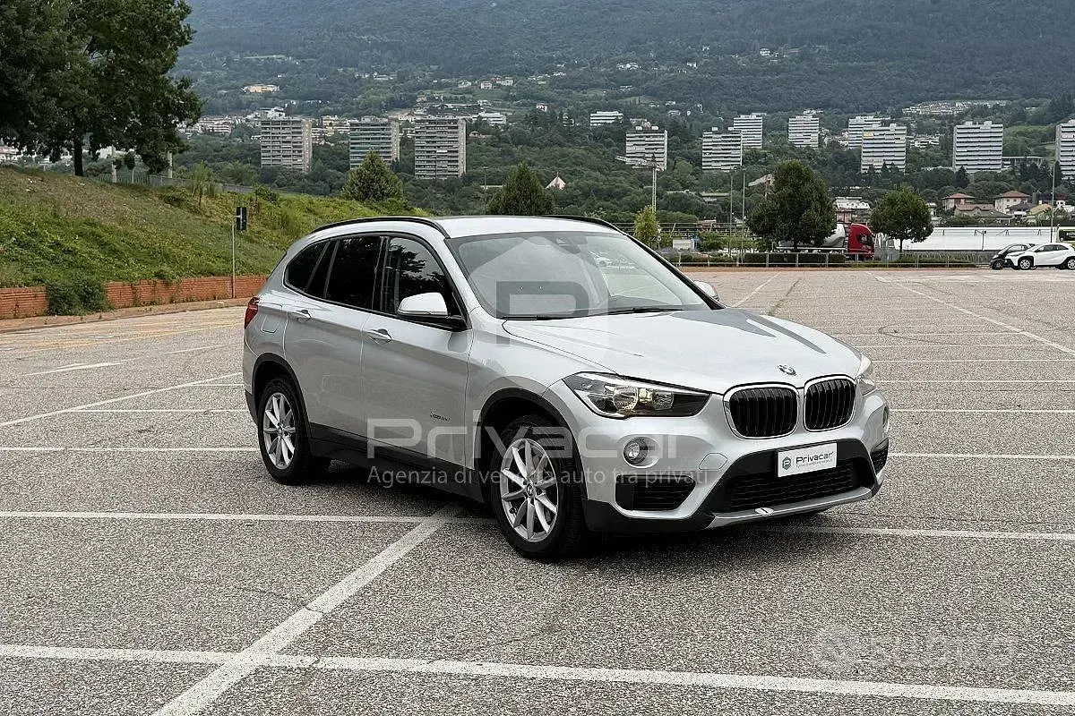 Usata BMW X1 150 CV (110 kW) 2017 Grigio SUV