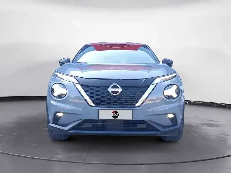 Usata Nissan Juke Tekna 143 CV (105 kW) 2023 Grigio SUV