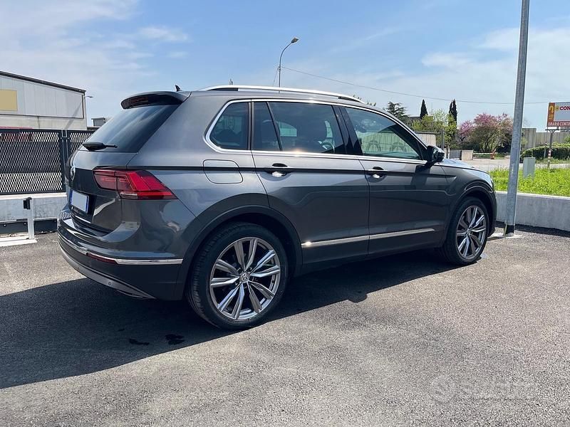Usata VW Tiguan Advance 150 CV (110 kW) 2018 Grigio SUV