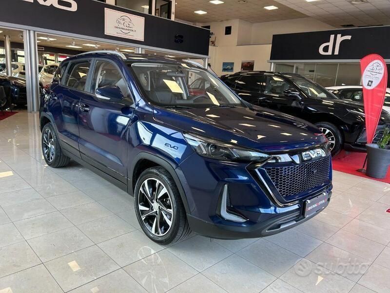 Usata EVO Evo 5 127 CV (93 kW) 2024 Blu SUV