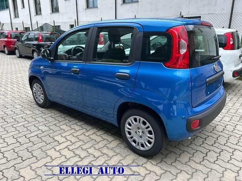 Nuova Fiat Panda 69 CV (50 kW) 2026 Blue italia Utilitaria