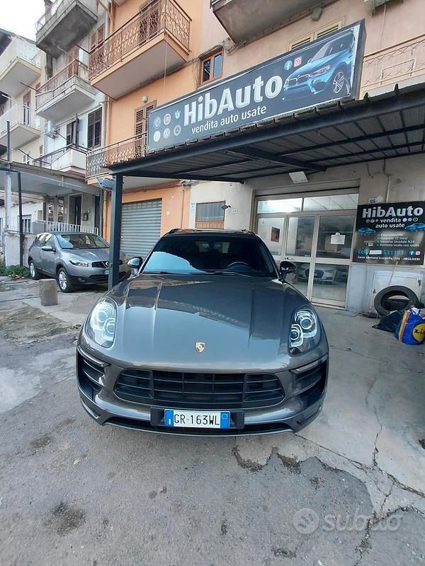 Usata Porsche Macan 250 CV (183 kW) 2015 Grigio SUV