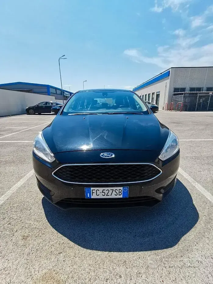 Usata Ford Focus Titanium 120 CV (88 kW) 2016 Nero Berlina