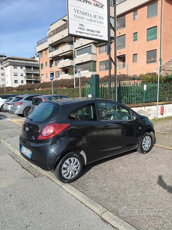 Begagnad Ford Ka Titanium 75 HK (55 kW) 2009 Svart Halvkombi
