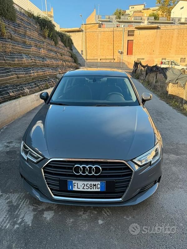 Usata Audi A3 2017 Grigio Berlina