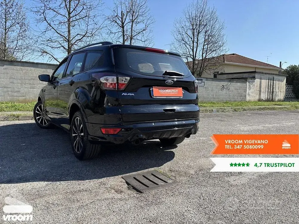 Usata Ford Kuga S 120 CV (88 kW) 2019 Nero SUV