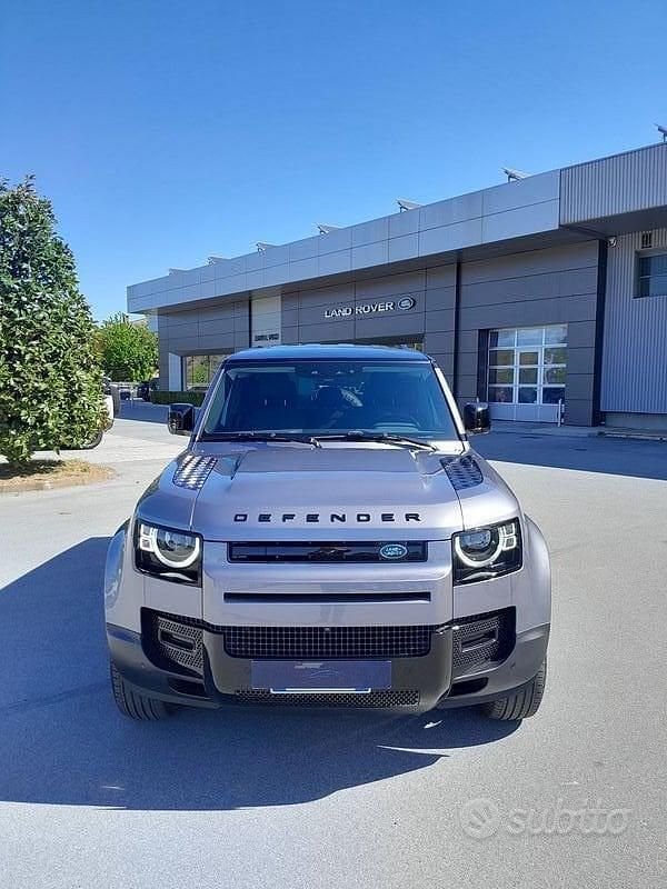 Occasion Land Rover Defender SE 400 ch (294 kW) 2023 Gris SUV