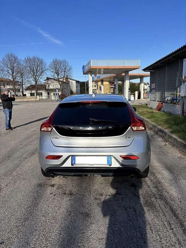 Usata Volvo V40 Business Edition 120 CV (88 kW) 2018 Berlina