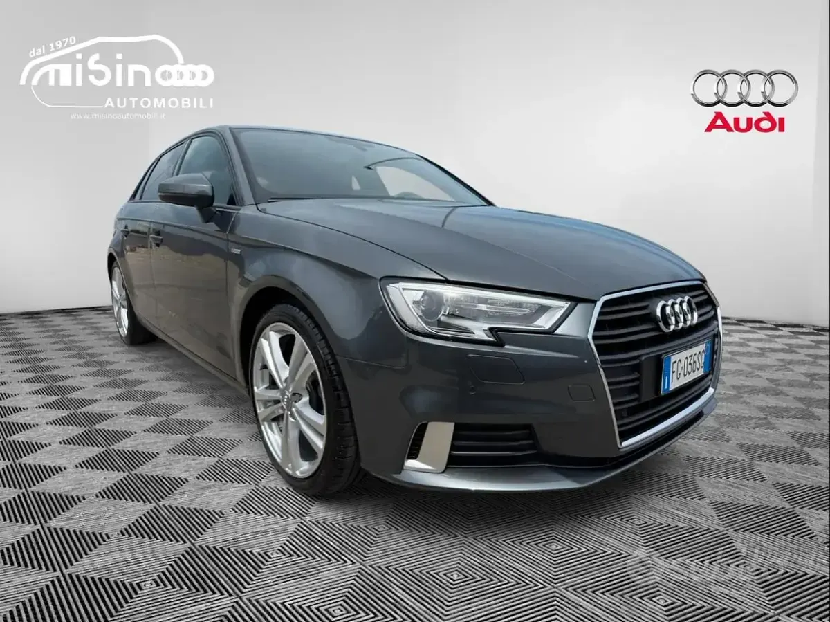 Usata Audi A3 S-Line 116 CV (85 kW) 2017 Grigio Berlina