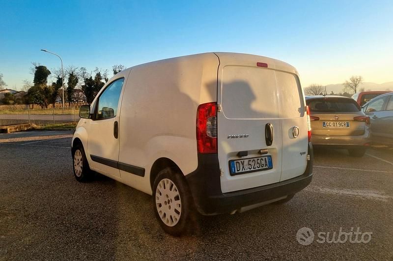 Usata Fiat Fiorino 77 CV (56 kW) 2010 Bianco Monovolume