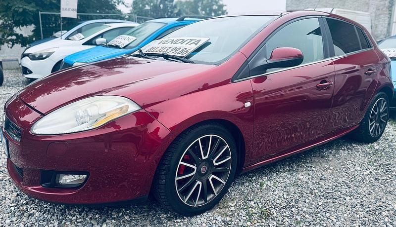 Rosso Usata 2009 Fiat Bravo Sport Due volumi | 3990 € (Cara) - Immagine 1/4