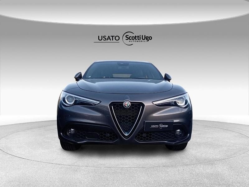 Usata Alfa Romeo Stelvio Ti 209 CV (153 kW) 2023 Grigio SUV