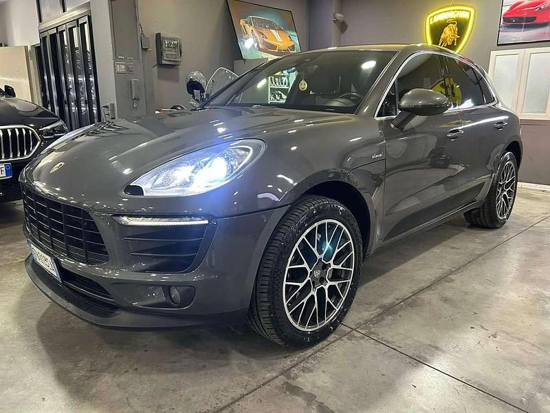 Usata Porsche Macan 250 CV (183 kW) 2015 Grigio SUV
