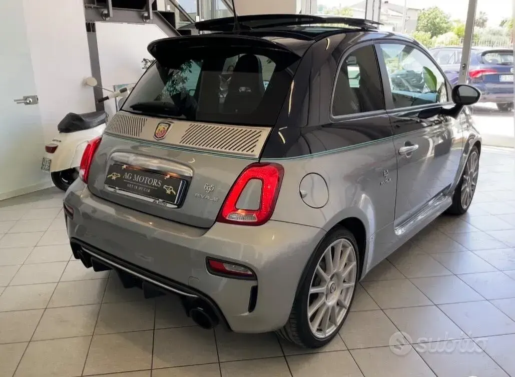 Usata Abarth 695 180 CV (132 kW) 2018 Grigio Utilitaria