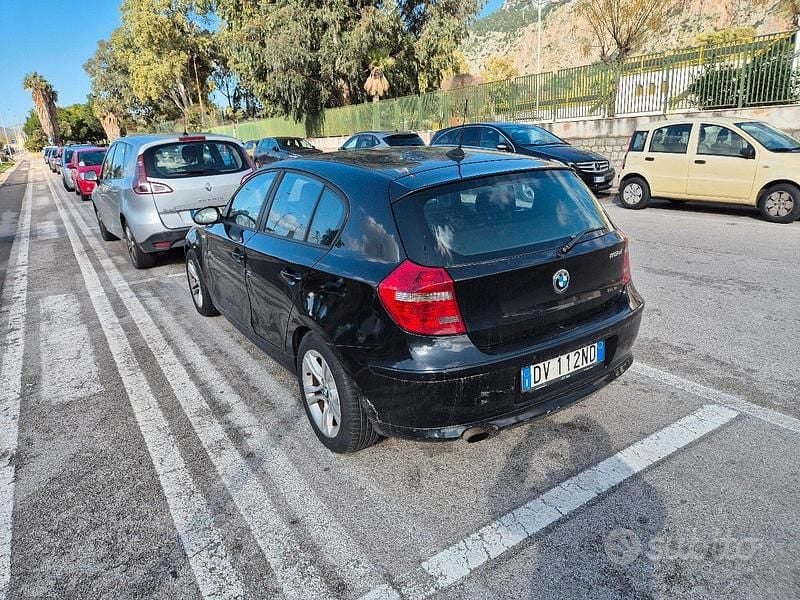 Usata BMW 118 Efficient Dynamics 2009 Nero Utilitaria