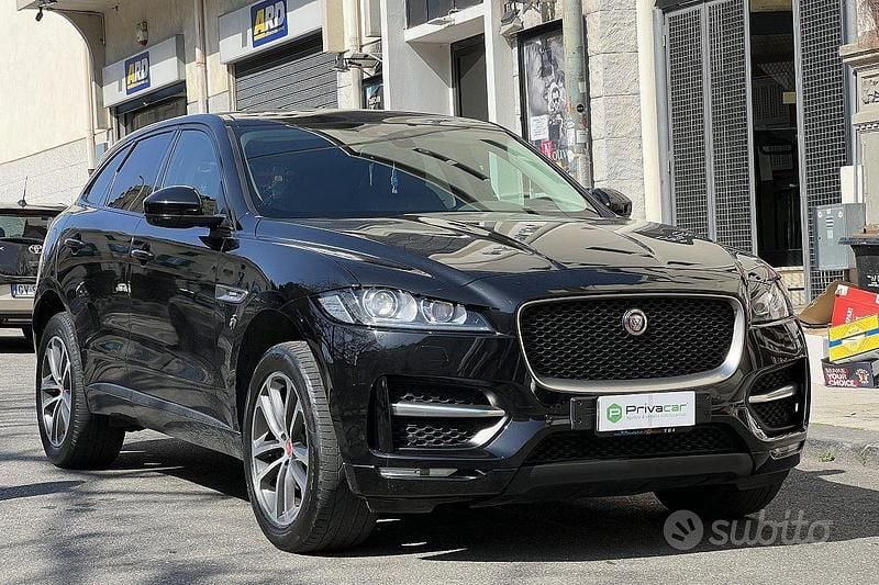 Usata Jaguar F-Pace R-Sport 180 CV (132 kW) 2018 Nero SUV