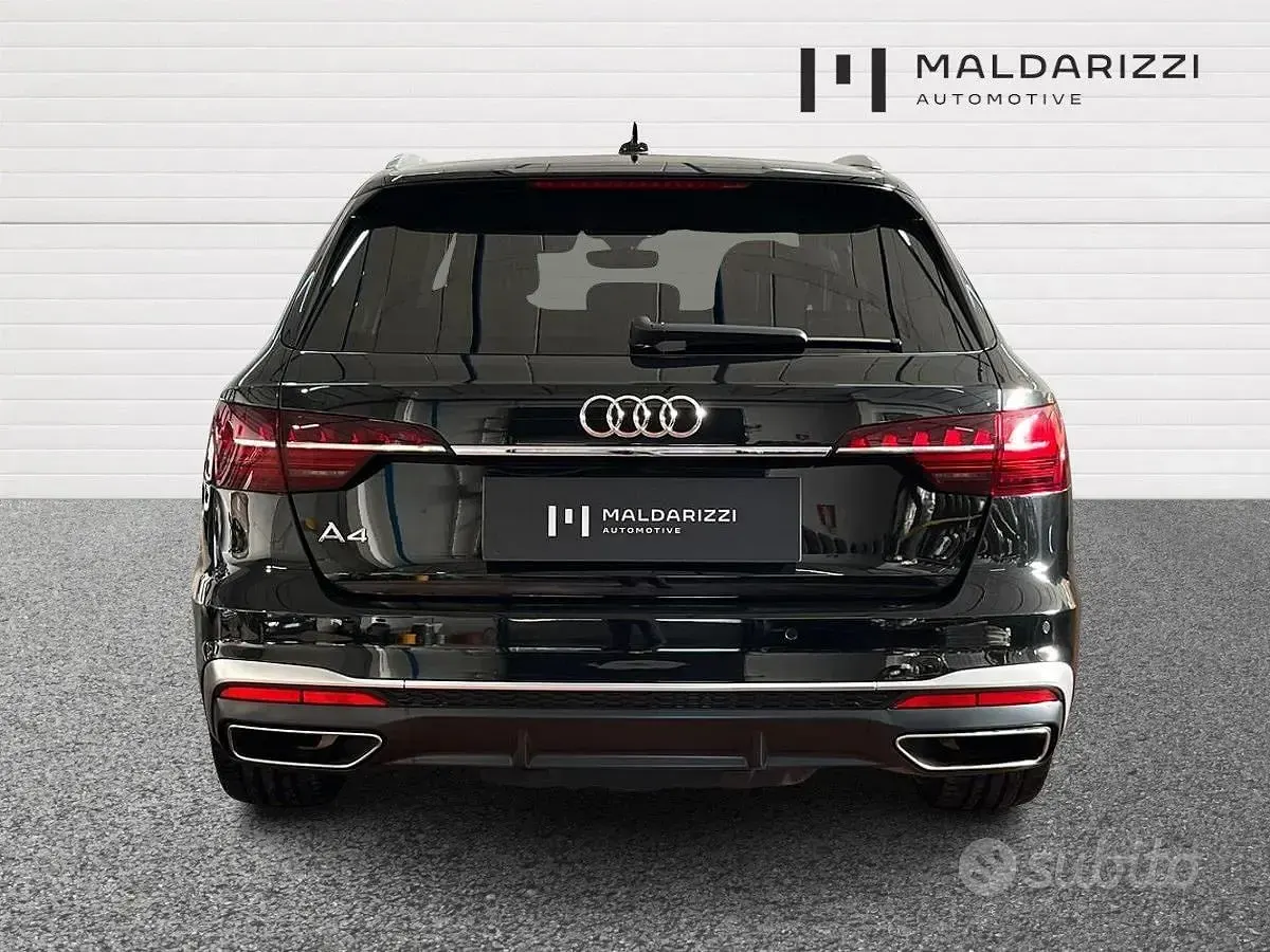 Usata Audi A4 S-Line 170 CV (125 kW) 2020 Nero Station wagon
