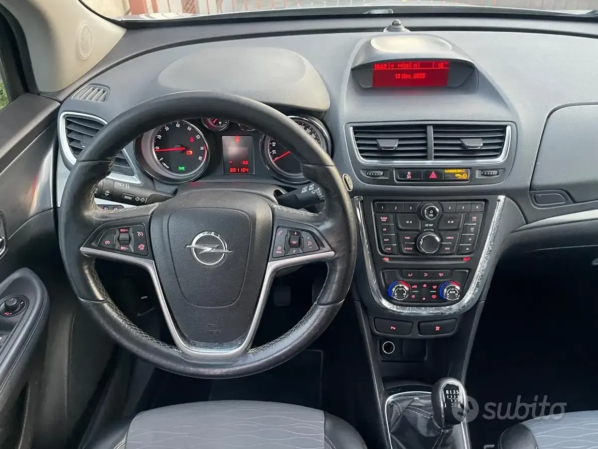 Usata Opel Mokka Cosmo 140 CV (102 kW) 2015 Grigio SUV