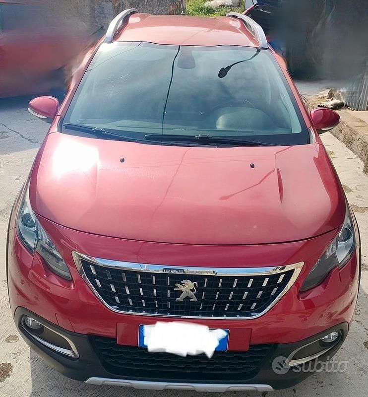 Usata Peugeot 2008 Allure 120 CV (88 kW) 2018 Rosso SUV