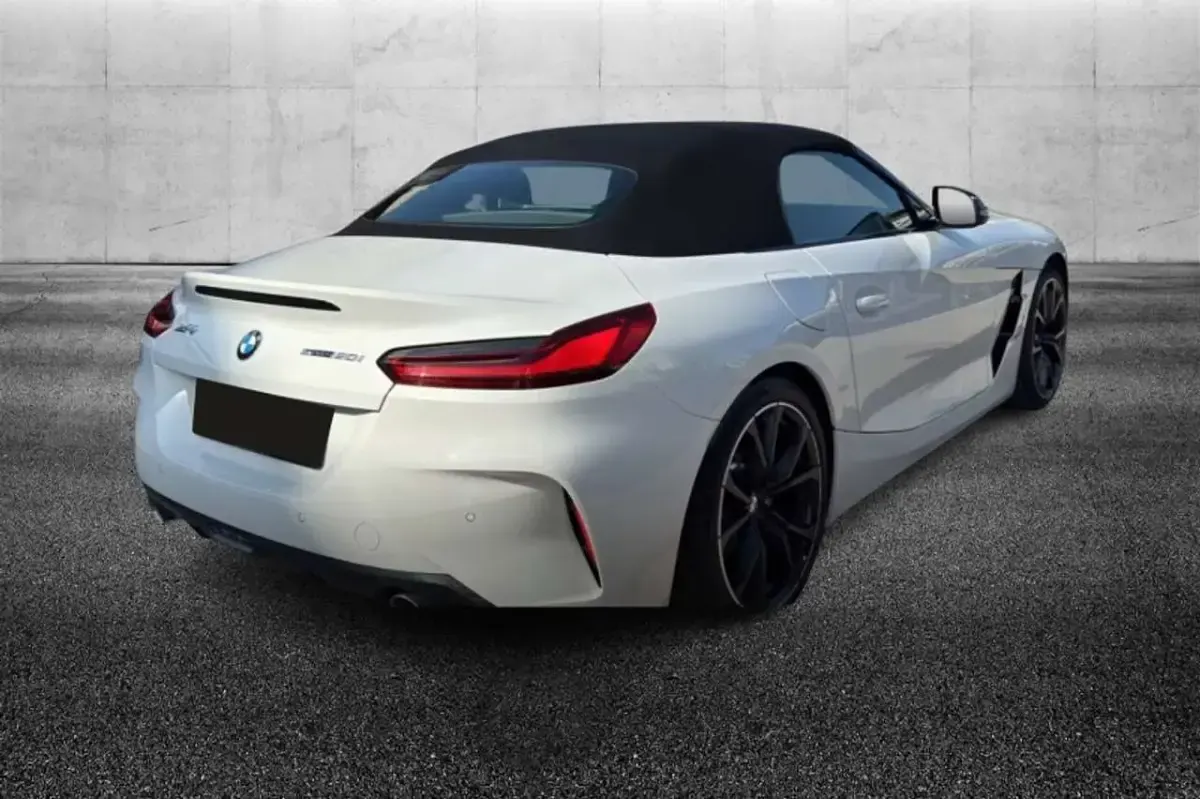 Usata BMW Z4 M Sport 197 CV (144 kW) 2025 Bianco Cabrio