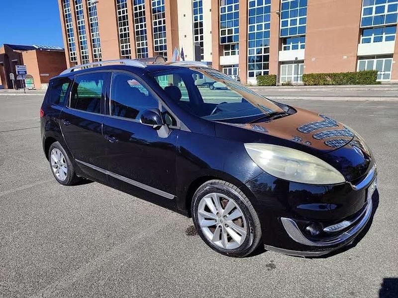Usata Renault Scénic III 131 CV (96 kW) 2012 Nero Monovolume