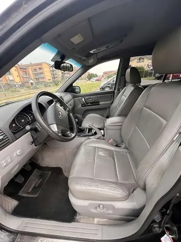 Usata Kia Sorento Active 170 CV (125 kW) 2007 Nero SUV