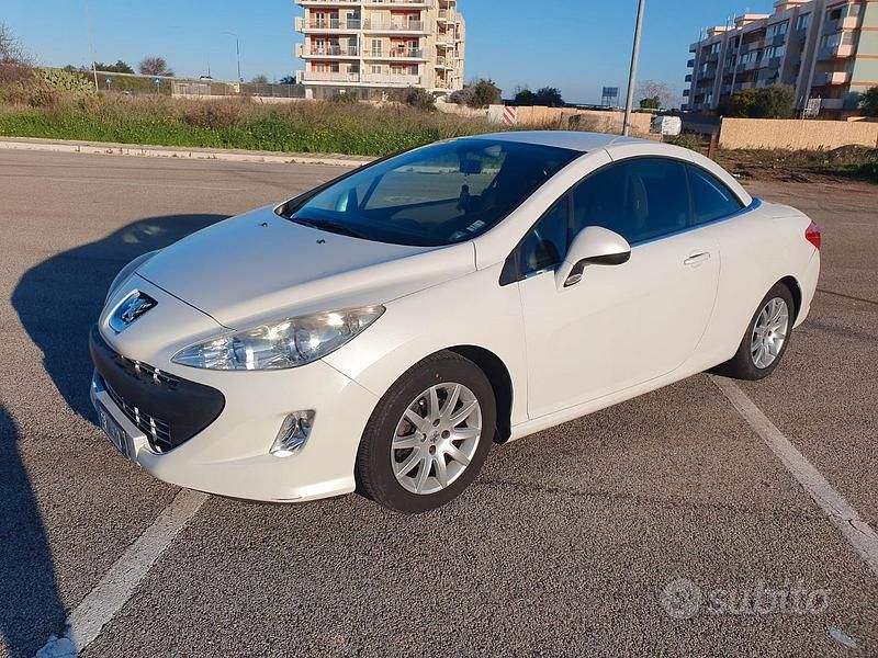 Usata Peugeot 308 CC 112 CV (82 kW) 2011 Bianco Cabrio