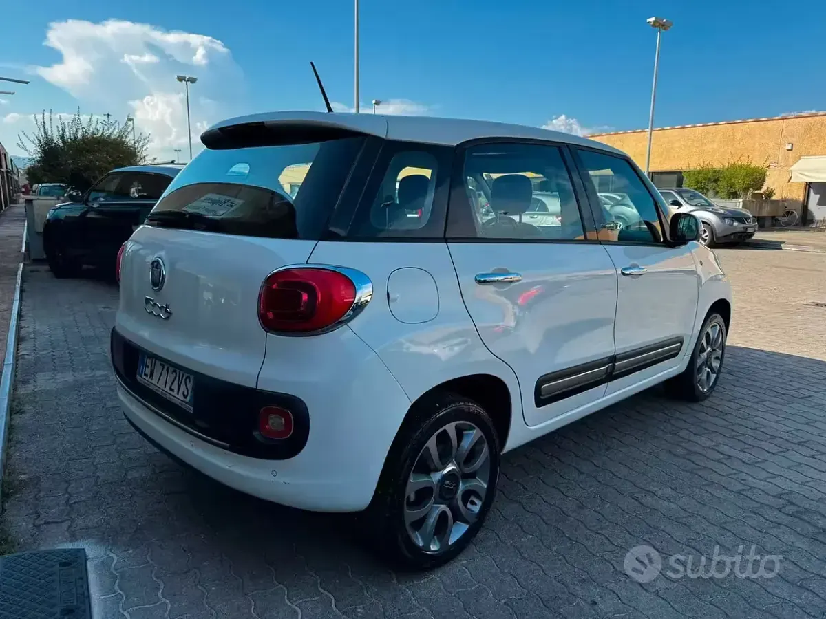 Usata Fiat 500L Living 85 CV (62 kW) 2014 Bianco Monovolume