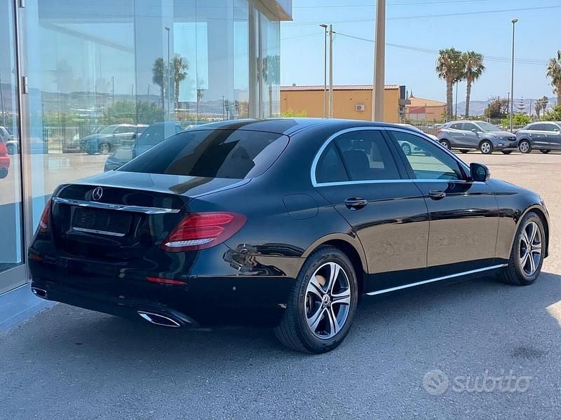 Usata Mercedes E220 Exclusive 2019 Nero Berlina