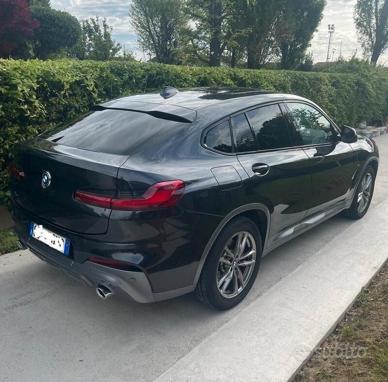 Usata BMW X4 M Sport 190 CV (139 kW) 2021 Grigio SUV