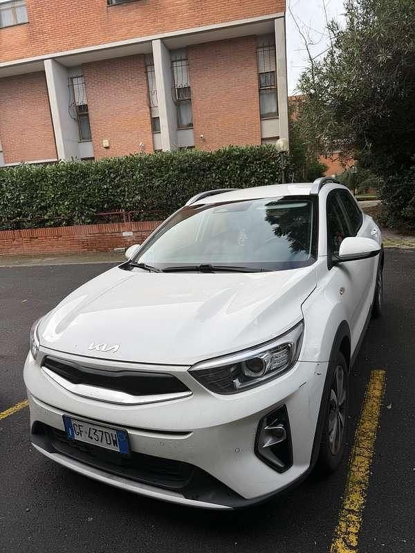 Usata 2021 Kia Stonic Style SUV | 14.000 € (Buon prezzo) - Immagine 1/4
