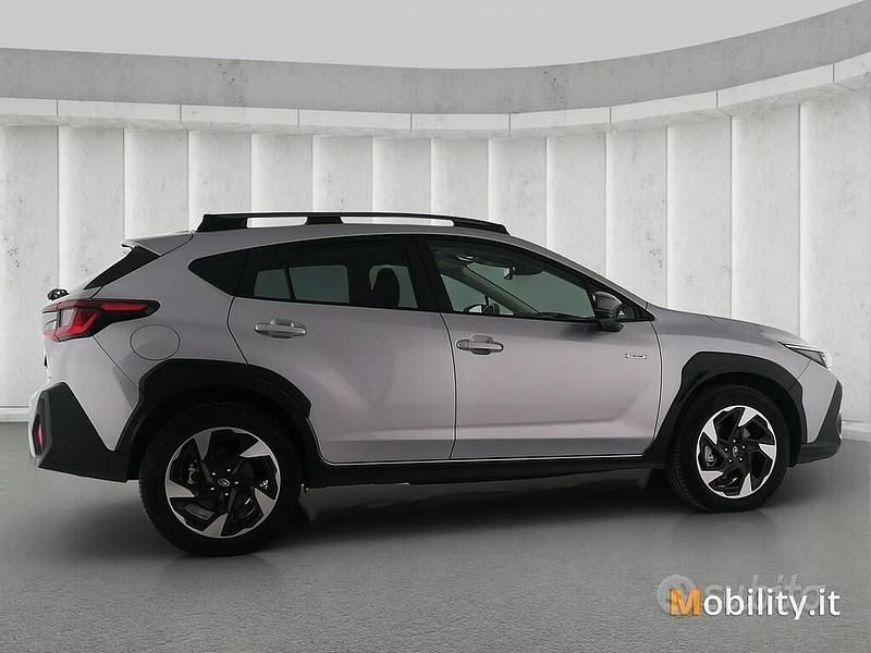 Usata Subaru Crosstrek Premium 136 CV (100 kW) 2024 Grigio SUV