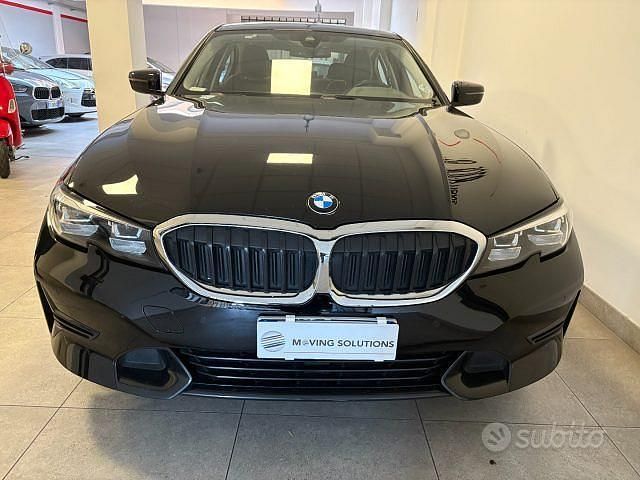 Usata BMW 318 Sport Line 150 CV (110 kW) 2022 Nero Berlina