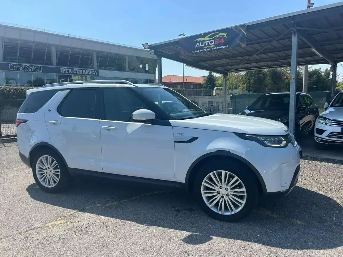 Usata Land Rover Discovery HSE Luxury 241 CV (177 kW) 2017 Bianco SUV