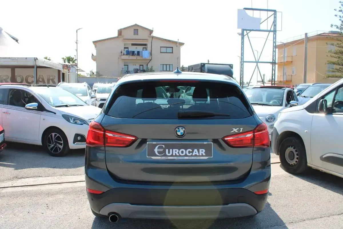 Usata BMW X1 149 CV (109 kW) 2017 Grigio SUV