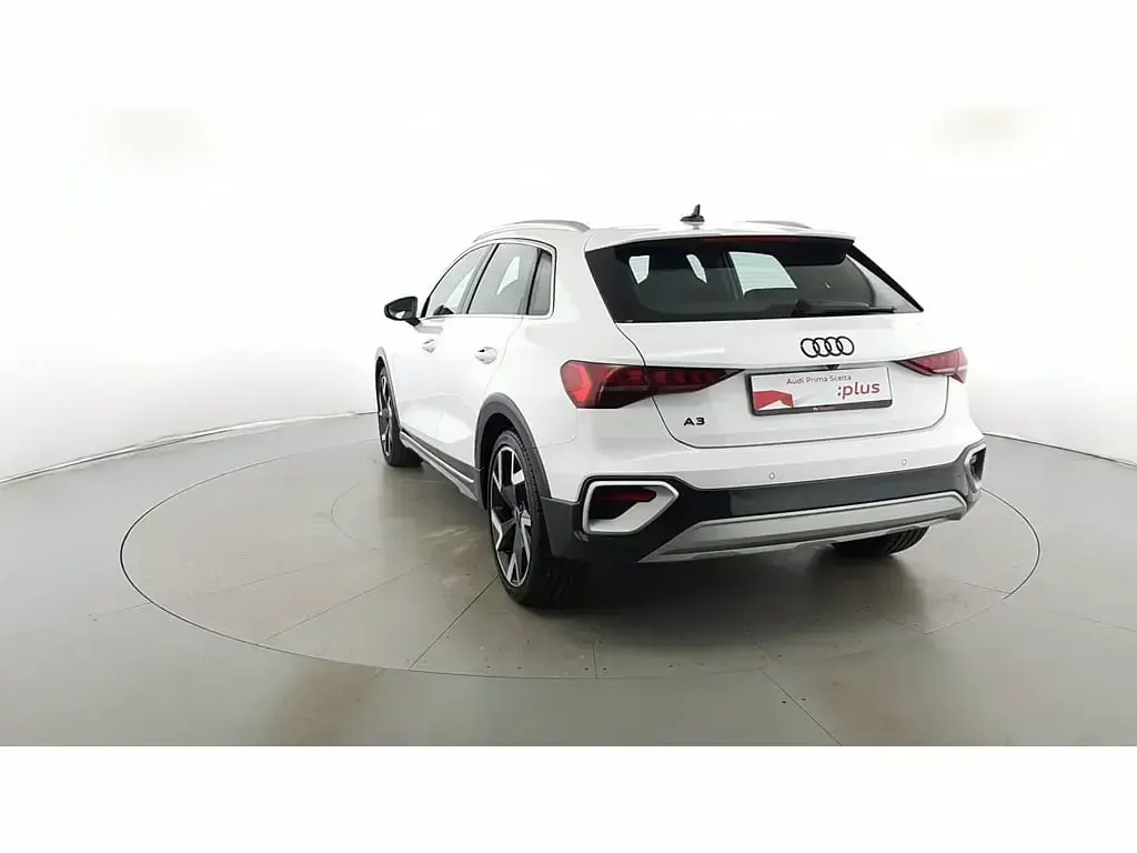 Usata Audi A3 e-tron 150 CV (110 kW) 2024 Bianco arkona Utilitaria